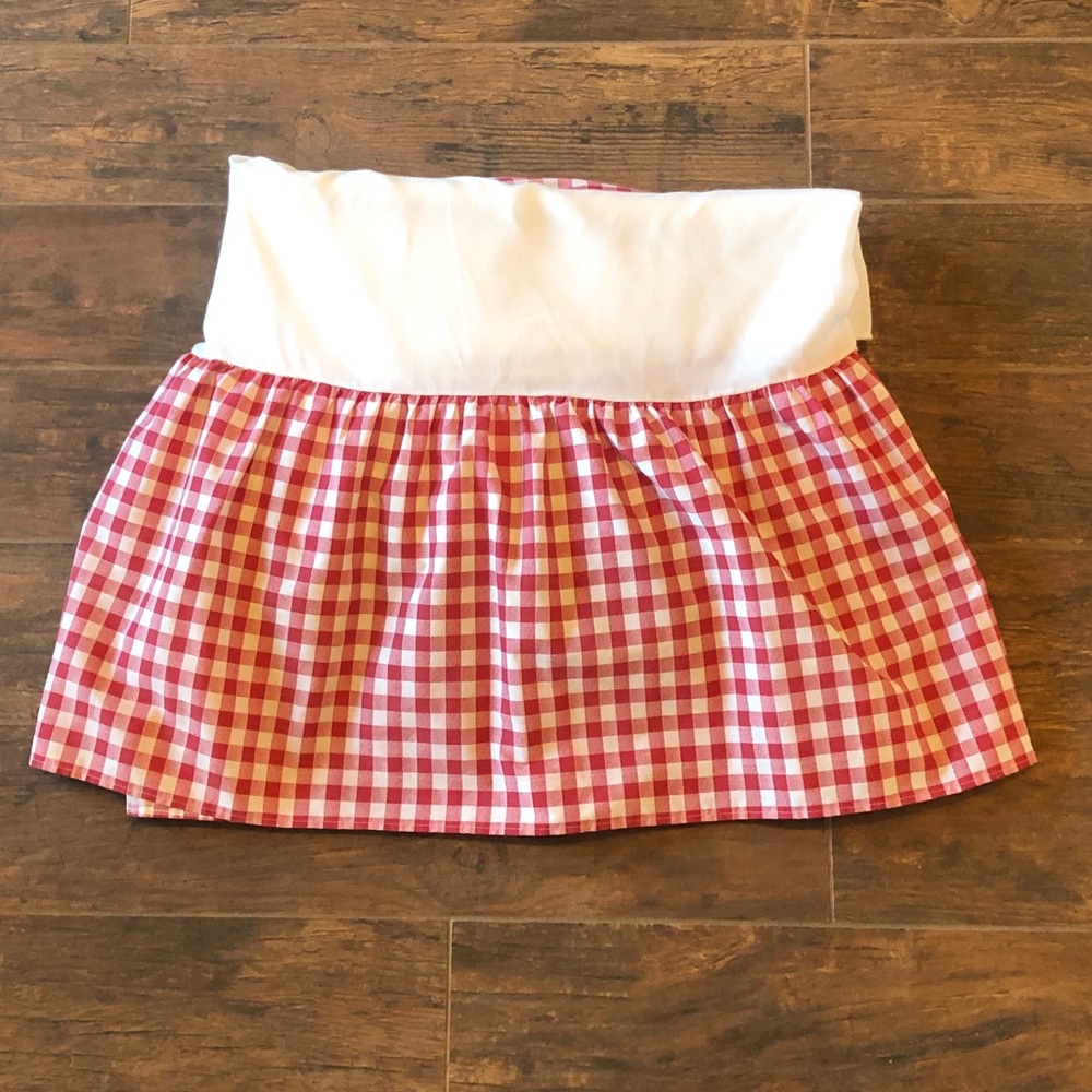 Red and white gingham checked full bed skirt